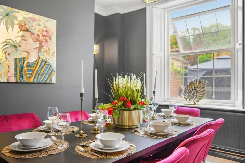 Deluxe 5 Bed In Central Whitby - Parking - Hot Tub Eksteriør billede