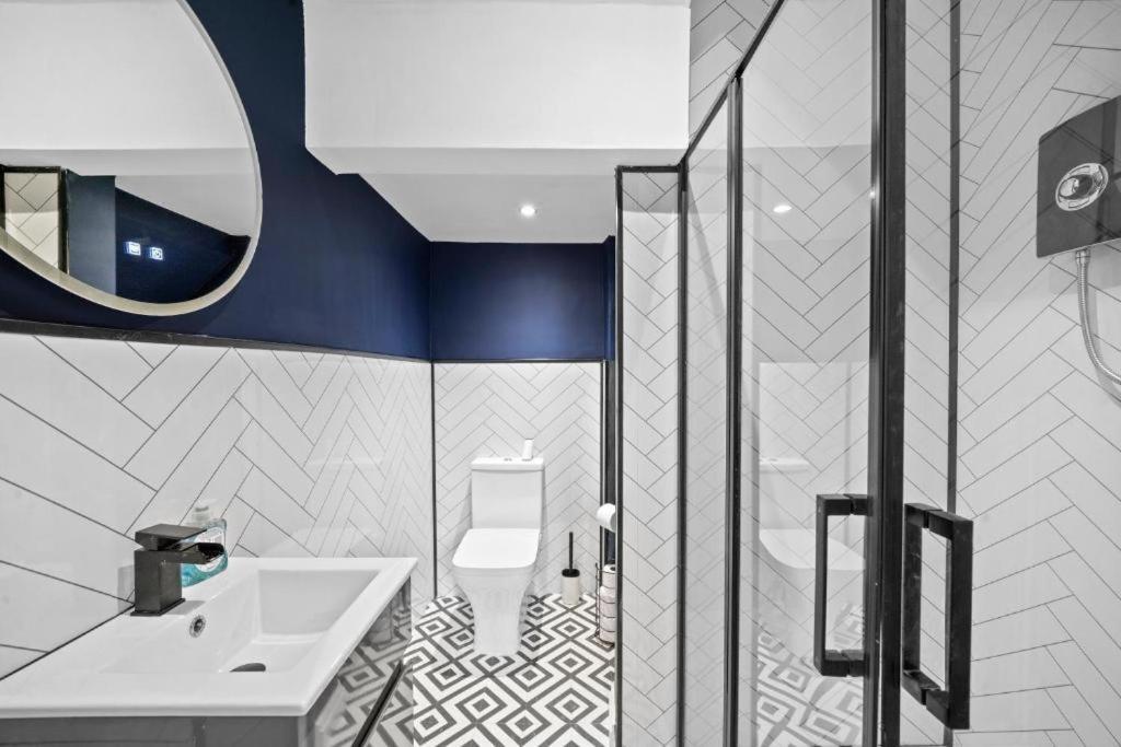 Deluxe 5 Bed In Central Whitby - Parking - Hot Tub Eksteriør billede