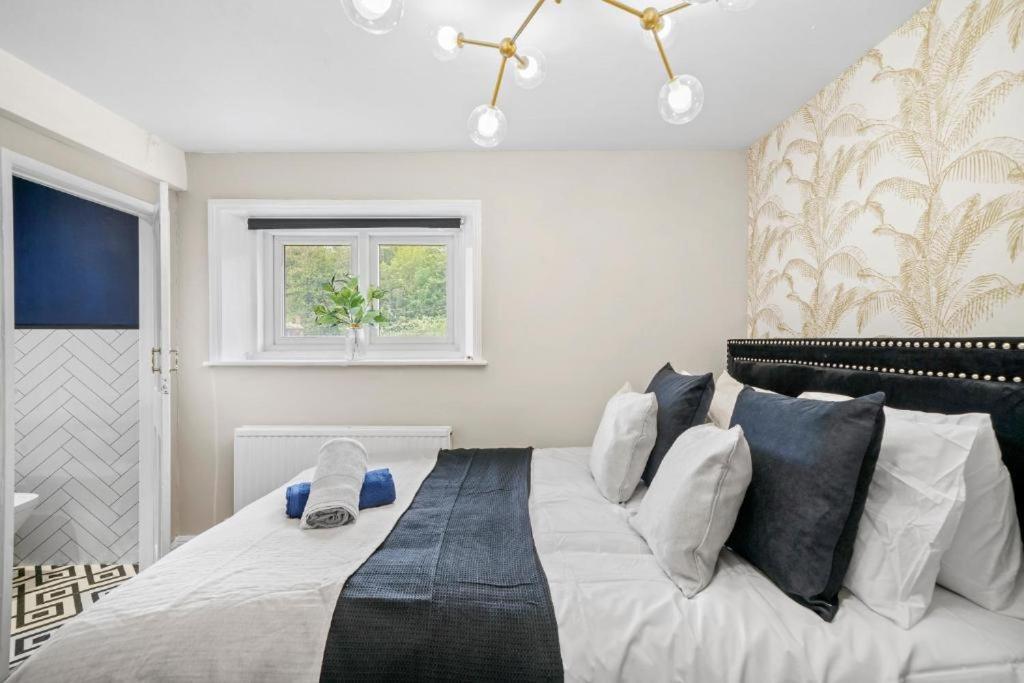 Deluxe 5 Bed In Central Whitby - Parking - Hot Tub Eksteriør billede