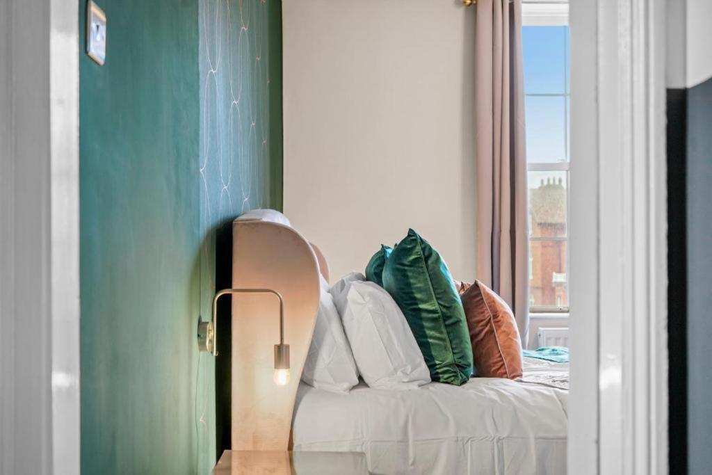 Deluxe 5 Bed In Central Whitby - Parking - Hot Tub Eksteriør billede