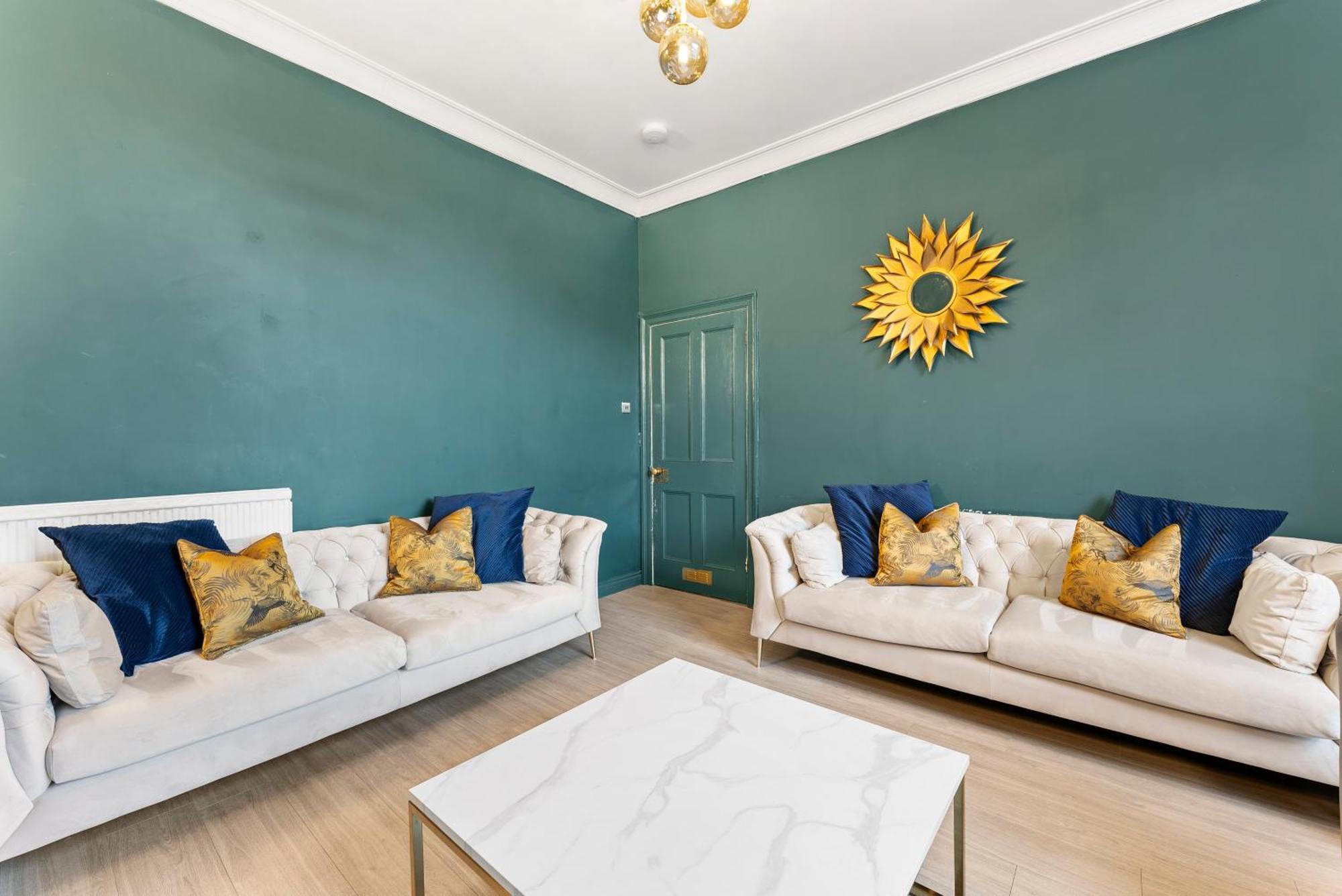 Deluxe 5 Bed In Central Whitby - Parking - Hot Tub Eksteriør billede